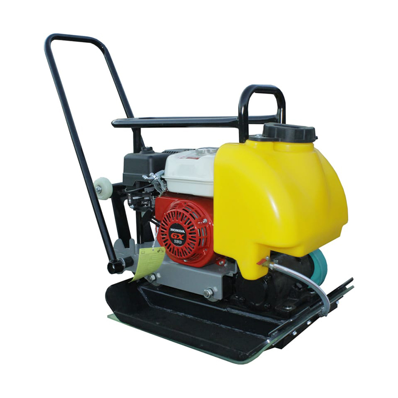 Виброплита TeaM С-100 с баком для воды, коврик, колеса ВП100БНКК Виброплита TeaM С-100 с баком для воды, коврик, колеса ВП100БНКК