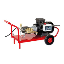 Электрический опрессовочный насос BrexTEST PRO 5000 Электрический опрессовочный насос BrexTEST PRO 5000