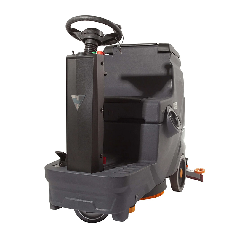 Поломоечная машина с местом оператора Chancee K68 с литиевым АКБ (150 а/ч)