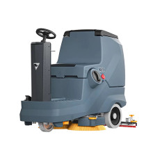 Поломоечная машина с местом оператора Chancee K69 с литиевым АКБ (150 а/ч) Поломоечная машина с местом оператора Chancee K69 с литиевым АКБ (150 а/ч)