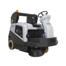 Машина подметальная Nilfisk SW5500 D Машина подметальная Nilfisk SW5500 D