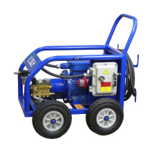 Мойка высокого давления C-TECH EX взрывозащищенная мобильная 200 бар, до 900 л/ч, 5.5 кВт Мойка высокого давления C-TECH EX взрывозащищенная мобильная 200 бар, до 900 л/ч, 5.5 кВт