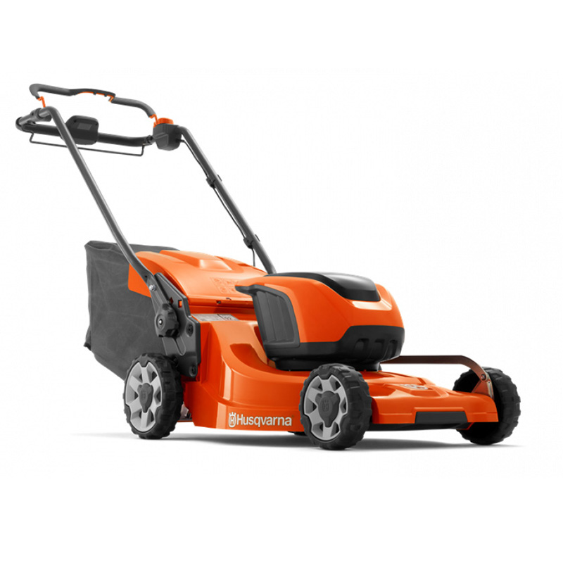 Газонокосилка аккумуляторная Husqvarna LC347iV самоходная Газонокосилка аккумуляторная Husqvarna LC347iV самоходная