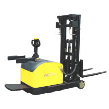 Самоходный штабелер с выдвижной мачтой CHL CQDM15-810-Li, ZSM450 Самоходный штабелер с выдвижной мачтой CHL CQDM15-810-Li, ZSM450