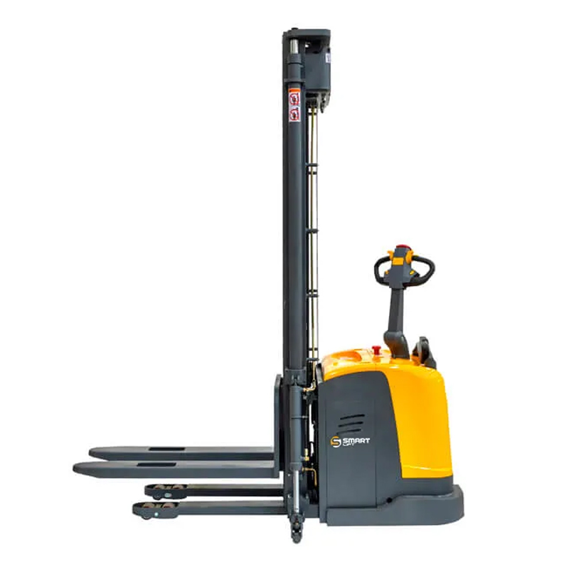 Самоходный электрический штабелер SMARTLIFT CDDK20 2000 кг; 6,5 м; 24В / 300Ач Самоходный электрический штабелер SMARTLIFT CDDK20 2000 кг; 6,5 м; 24В / 300Ач