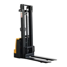 Штабелер сопровождаемый Manforce QES15E-33 AGM 24V/80AH (ch 24V/10A) Штабелер сопровождаемый Manforce QES15E-33 AGM 24V/80AH (ch 24V/10A)