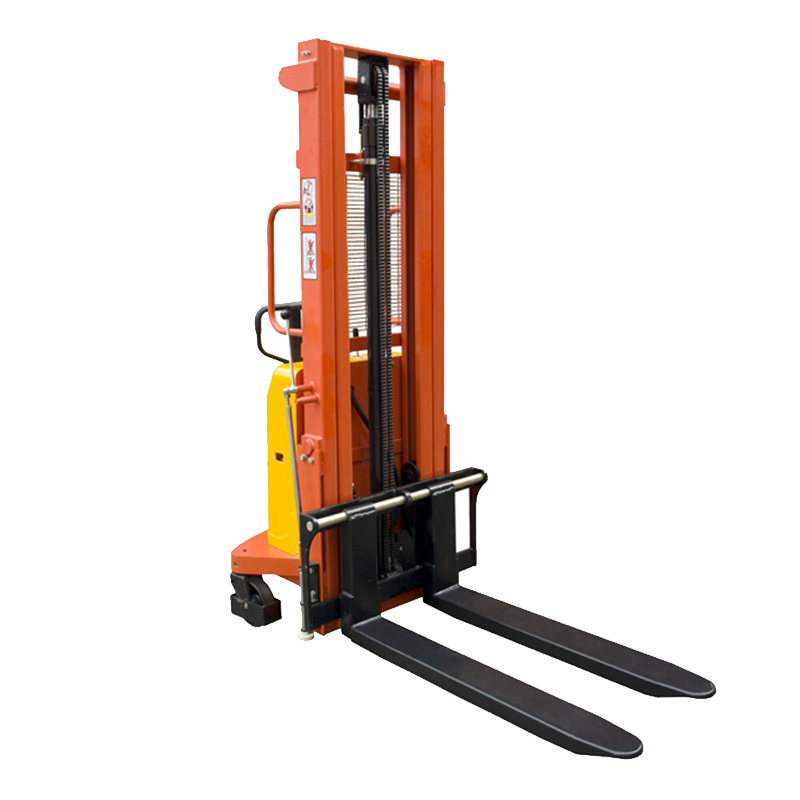 Штабелер с электроподъемом GROST ES 15/30 Штабелер с электроподъемом GROST ES 15/30