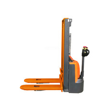 Штабелер самоходный GROST Helper 12/30 Штабелер самоходный GROST Helper 12/30