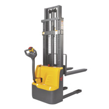 Штабелер электрический самоходный 1 т 3 м XILIN CDD10R-E Штабелер электрический самоходный 1 т 3 м XILIN CDD10R-E