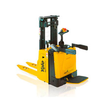 Штабелер электрический Yale MS15X Штабелер электрический Yale MS15X