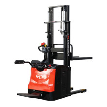 Электрический штабелер EP Equipment ES16-RS Электрический штабелер EP Equipment ES16-RS
