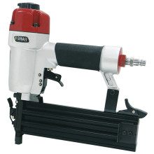 Пневмозабивной пистолет Garage 18-50 Plus Пневмозабивной пистолет Garage 18-50 Plus